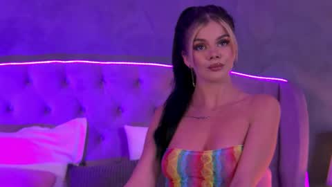 Ariell online show from September 26, 5:32 pm