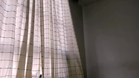 Erik online show from April 12, 11:35 am