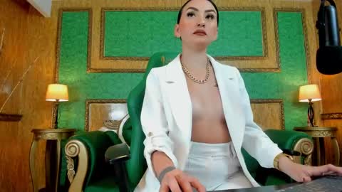    online show from February 12, 7:24 pm