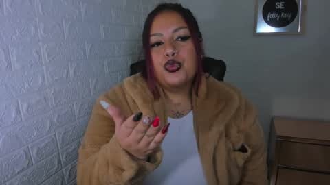 artenisa_tay69 online show from September 15, 4:54 am