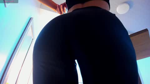 Arya online show from February 22, 9:42 pm