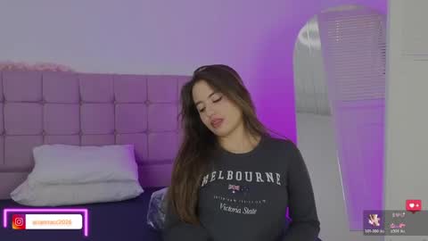 arycooper_ online show from April 1, 3:09 pm