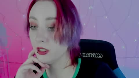 AshleyAshe  online show from December 8, 8:04 pm