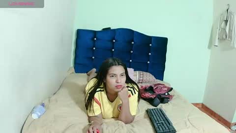 ashleey_palmer online show from July 8, 12:46 am