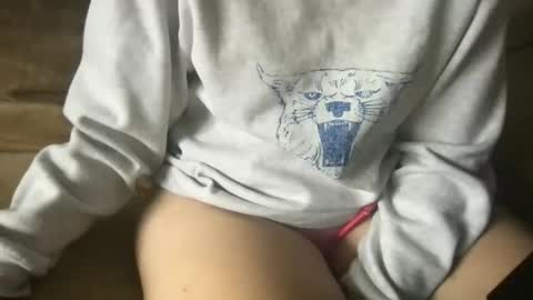 Ashleigh online show from November 27, 5:49 pm