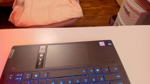 Ashley online show from March 1, 7:04 pm