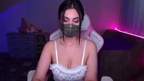   Yasmina   online show from February 28, 4:21 am