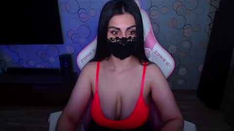   Yasmina   online show from July 7, 6:16 am
