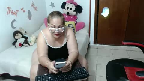 ashley pink11 online show from October 8, 10:47 pm