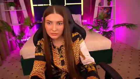 ashleybaee online show from October 23, 2:23 pm