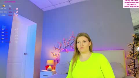 AshleyJonse online show from April 7, 5:09 am