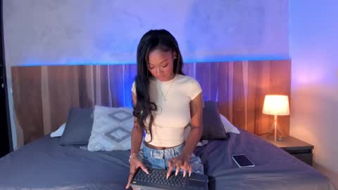 Ashley Santoss online show from October 9, 4:16 am