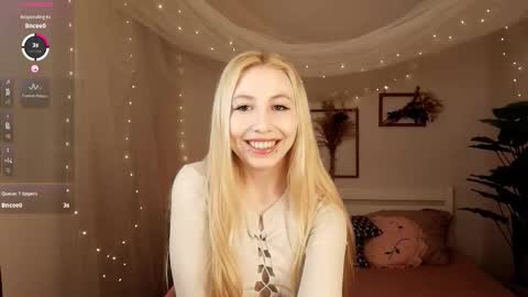 Victoria  online show from March 6, 3:01 am