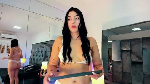 Ashly online show from May 7, 3:55 am
