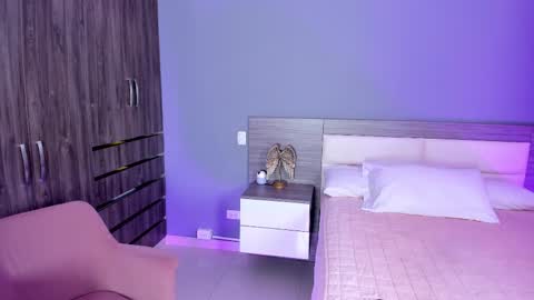 Ashly online show from October 5, 3:44 am