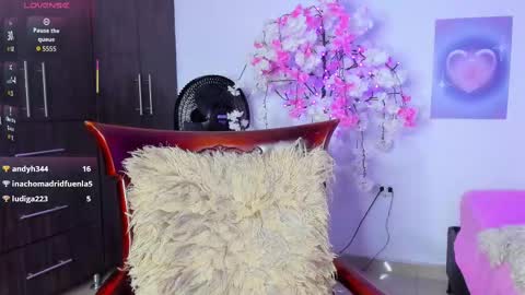 ashly_pink1 online show from September 20, 3:49 am