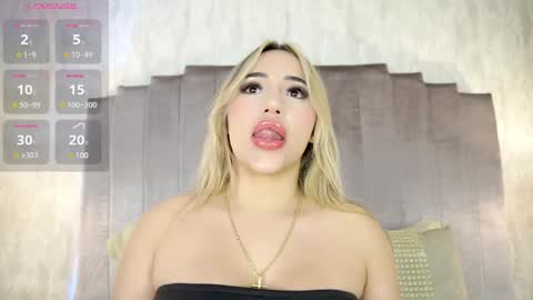 Paula Baleta  online show from January 21, 2:00 am