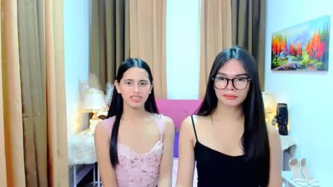 mooreen online show from October 24, 2:13 pm