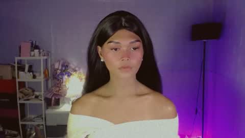 Kianna online show from April 17, 11:45 am