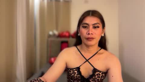 asianloreen24 online show from February 4, 6:11 pm