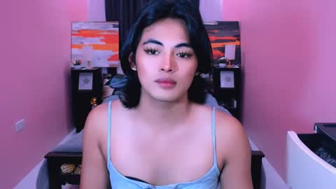 asianverstwink online show from April 15, 12:55 am