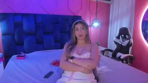 Athenea online show from September 12, 4:02 am