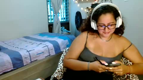 Steph online show from June 18, 10:47 pm
