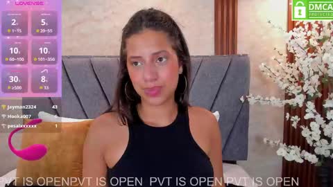 Atiena online show from April 21, 1:42 am