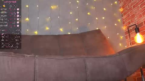 Sarah Doll online show from January 17, 5:42 pm