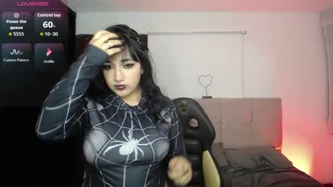 aura_cute_ online show from May 31, 3:56 am