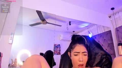 Auri online show from July 15, 8:46 pm