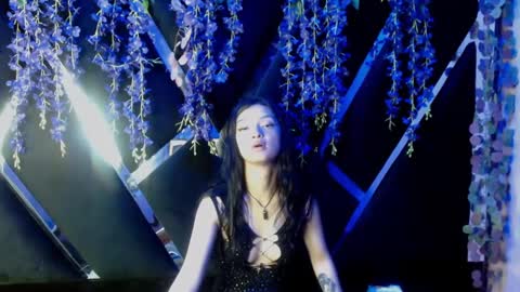 aurora online show from September 13, 4:59 pm