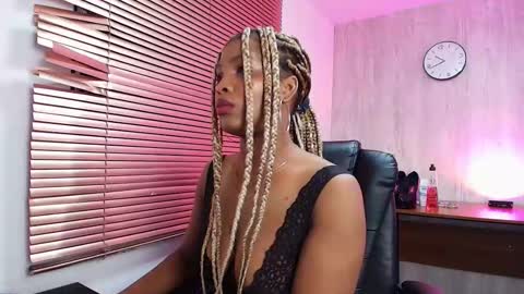 Ariana online show from October 12, 3:42 am