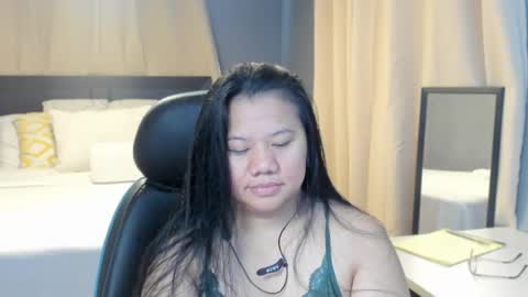 Auroramaze88 online show from June 25, 3:57 pm