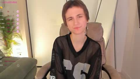 Alice online show from February 6, 11:30 pm