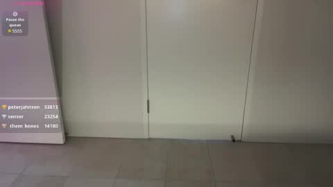 Ava  online show from September 24, 2:43 am