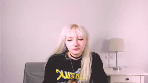 avaslim online show from May 7, 3:49 pm