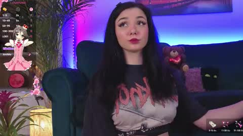 AveryWillow online show from February 9, 10:23 pm