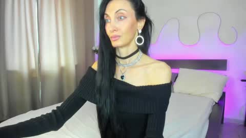 Avrora online show from May 22, 9:40 am