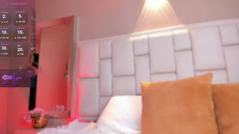 Avy  online show from February 25, 11:53 am