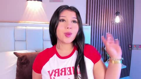 Avy  online show from April 10, 11:38 am