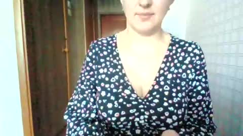 awesomeladyy online show from March 15, 9:22 am