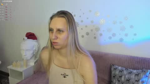 Emily online show from January 2, 1:27 am