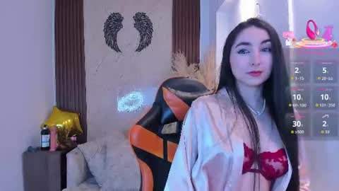 Ayla online show from July 20, 9:15 pm