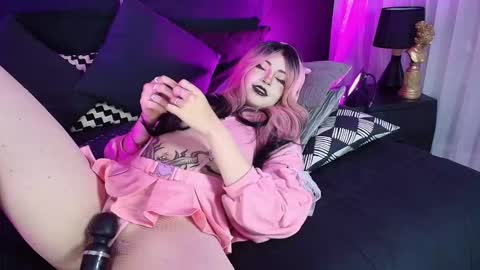 Aylen online show from September 25, 9:34 pm