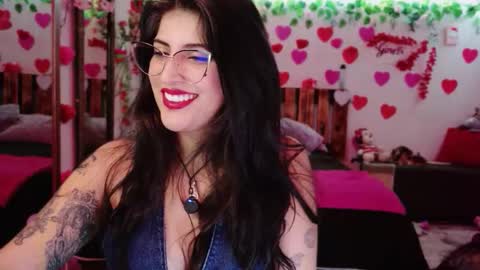 Azahar online show from February 12, 1:29 am