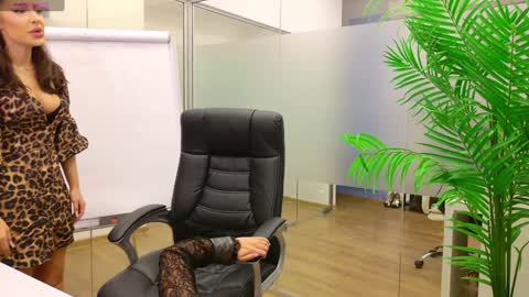 Olivia and Lexi online show from March 10, 5:11 am