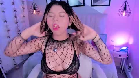 baby__kitty_ online show from October 19, 8:44 pm