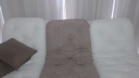 Baby emmaa online show from February 4, 10:10 am