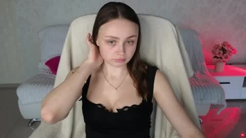 Baby emmaa online show from April 22, 9:39 am